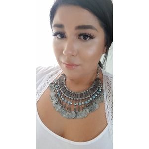 Meet your Posher, Krystal